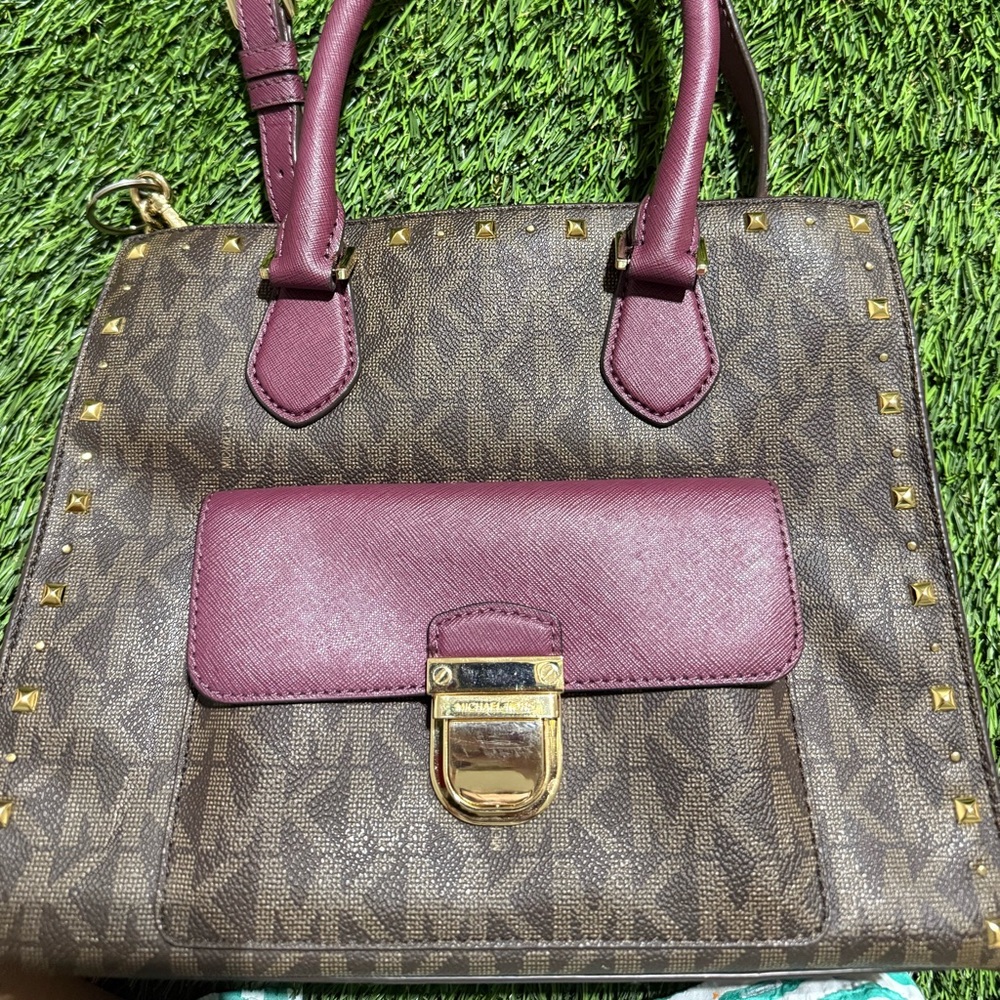 Michael Kors purse